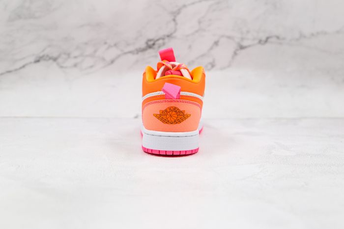 Jordan 1 Low Utility (GS)