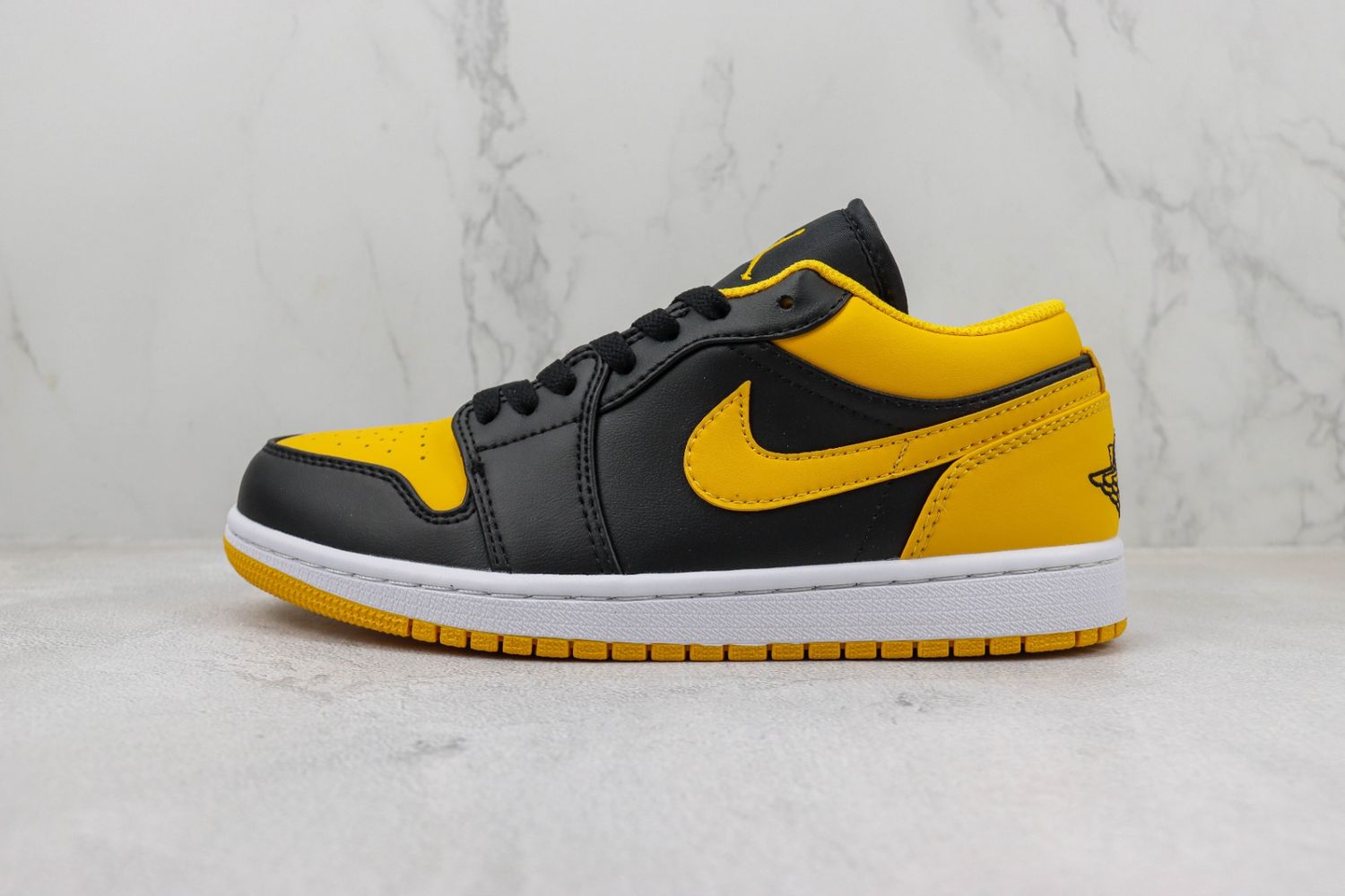 Jordan 1 Low Yellow Ochre