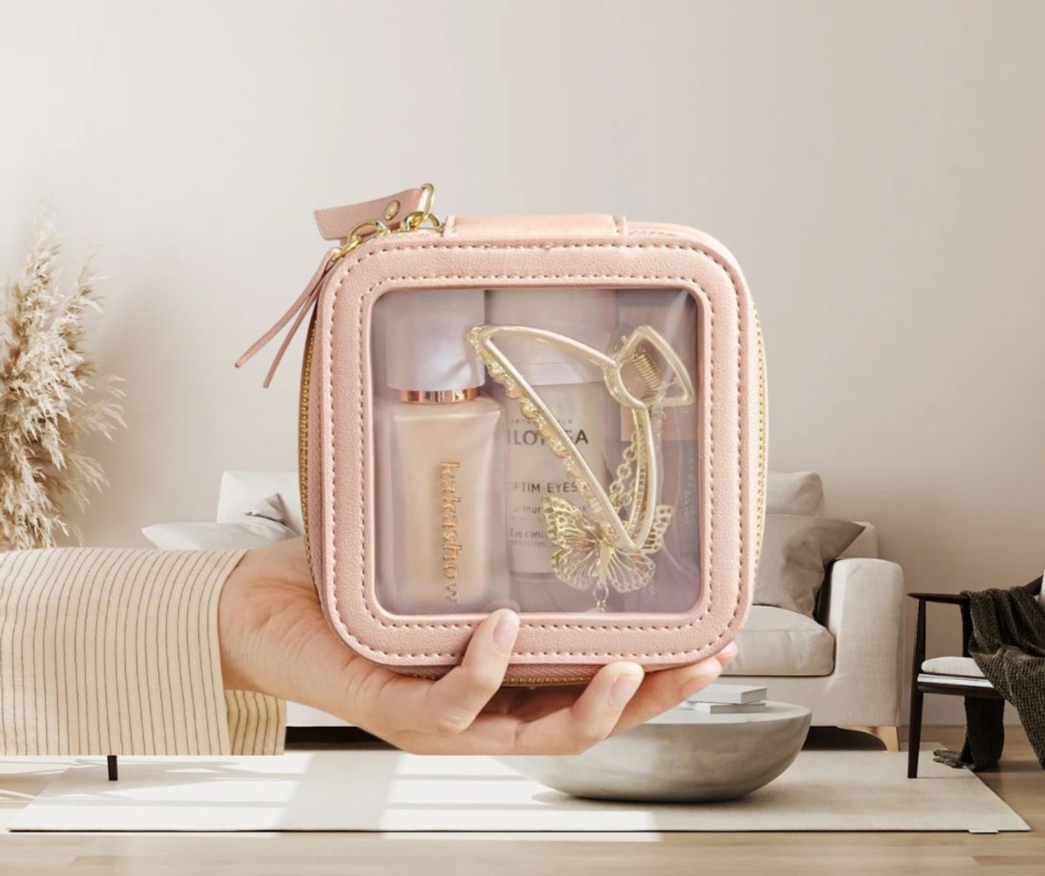 Ил тод гоо сайхны цүнх 