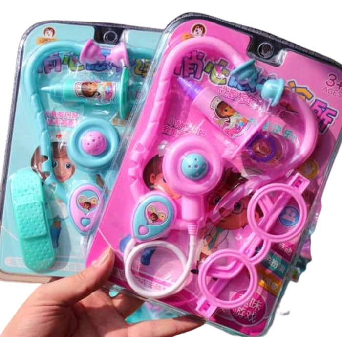 Эмчийн тоглоом жижиг