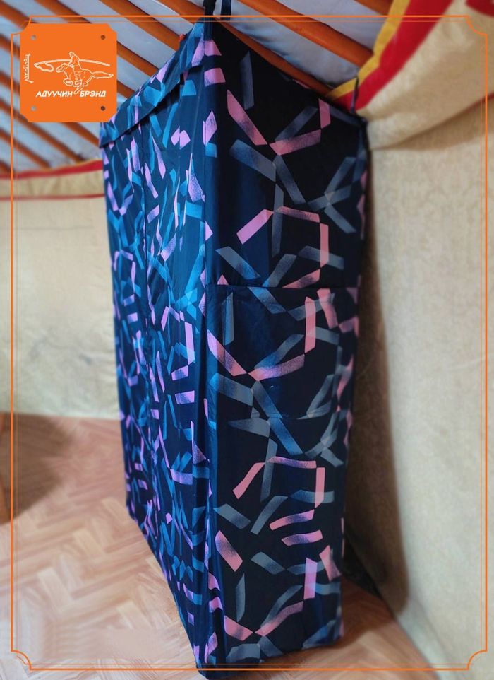 Нүүдэлчин шкаф