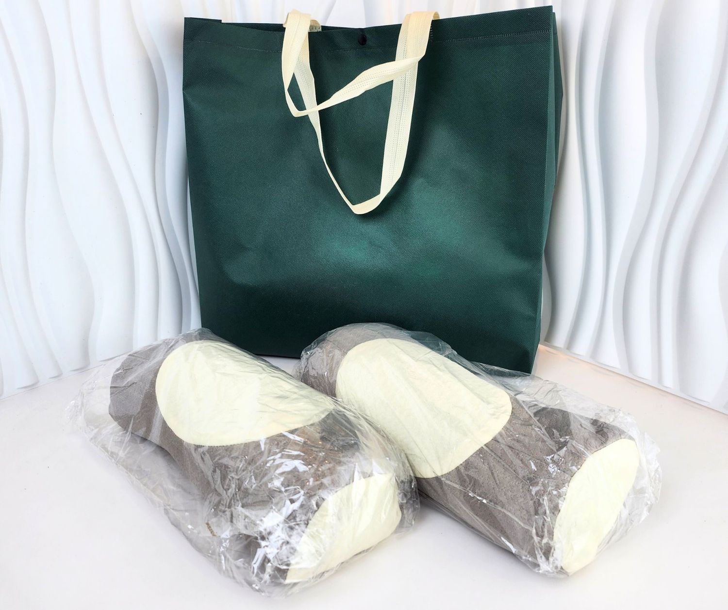 Эмийн ургамалтай хос дэр