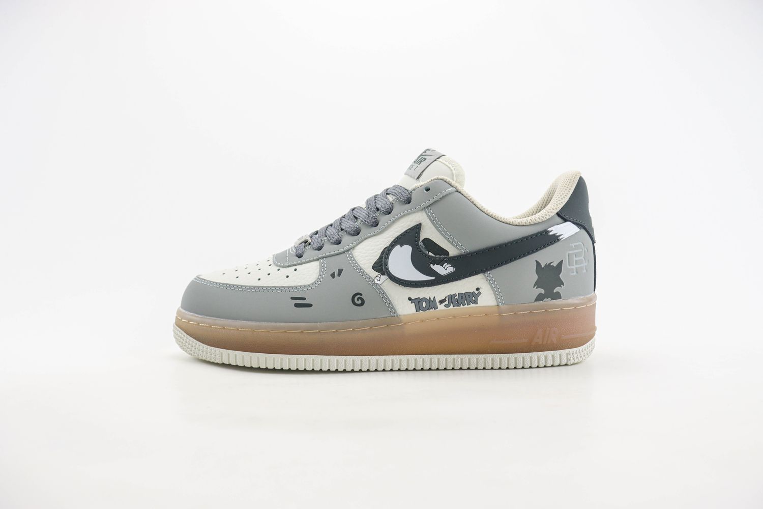 Nike Air Force 1 Low x TOM JERRY 