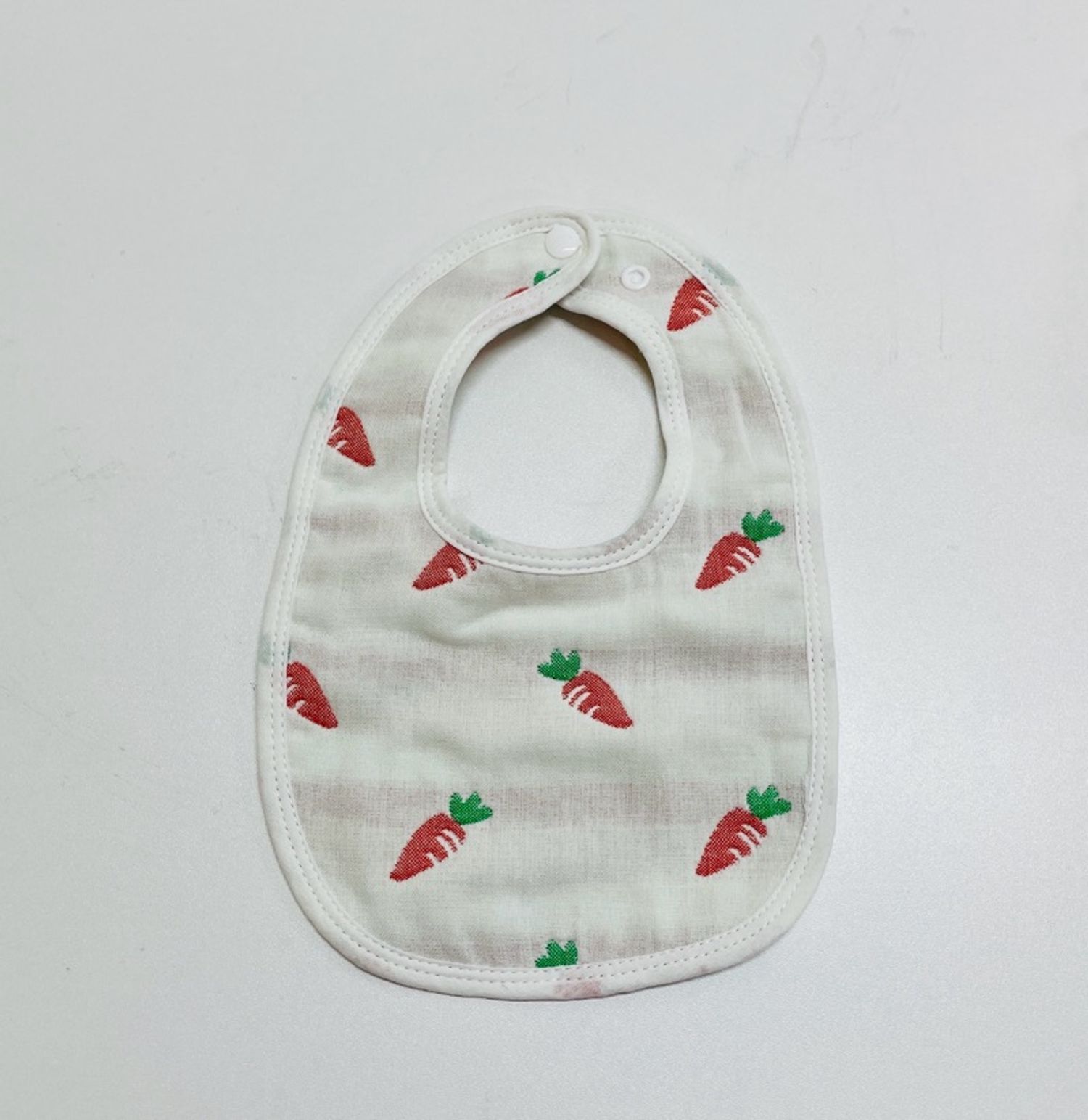 Муслин шүлсэвч-дөрвөлжин 