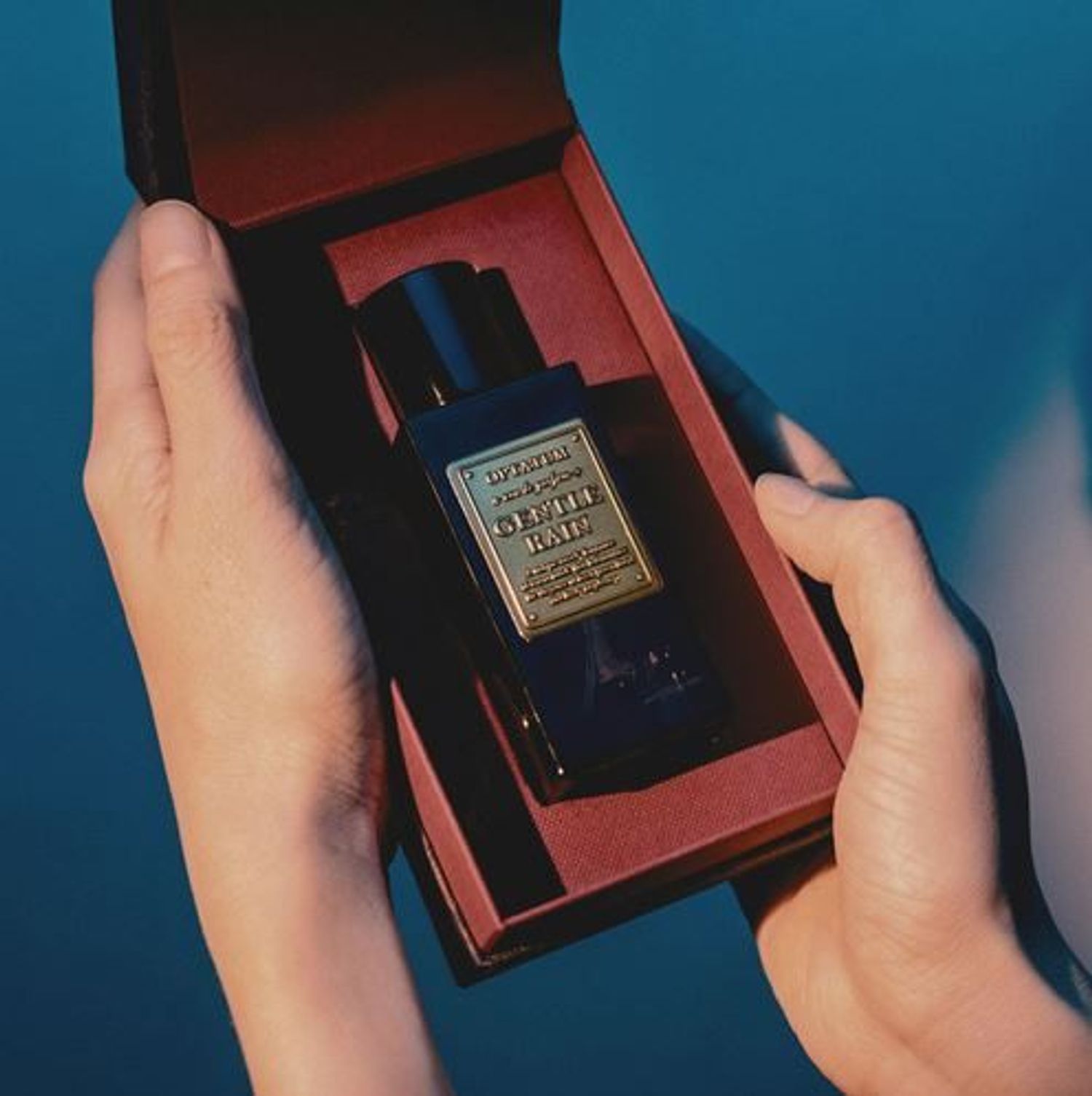 Эрчүүдийн БЭЛГИЙН БАГЦ Gentle rain 50ml Perfume