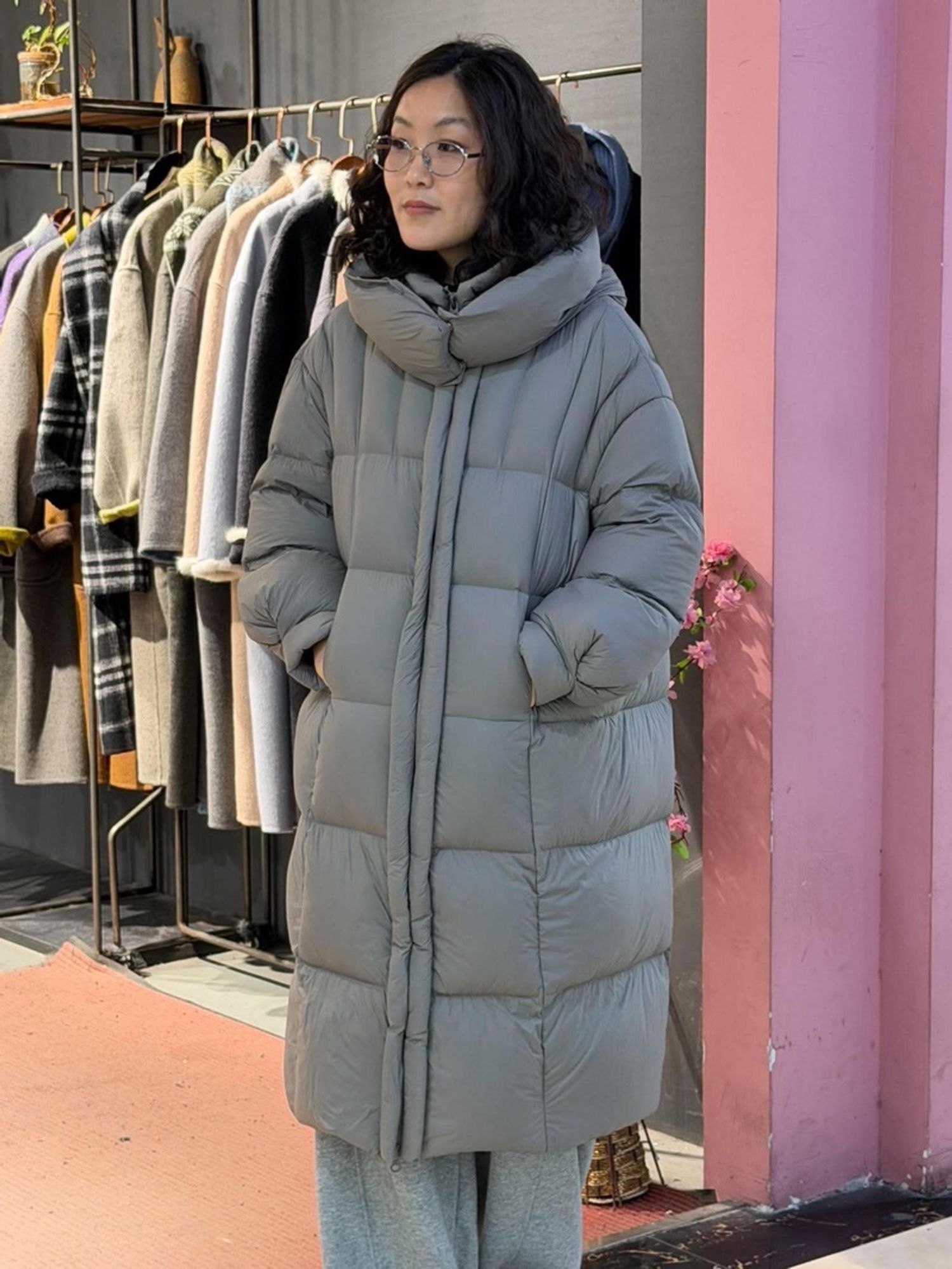 J73 Хөвсгөр малгайтай куртик 