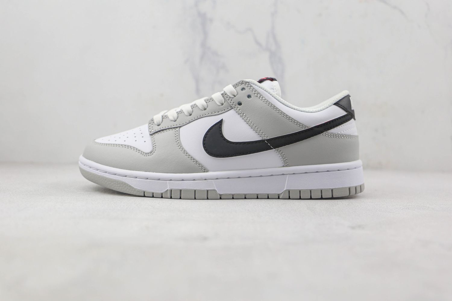 Nike Dunk Low SE Lottery Grey Fog 