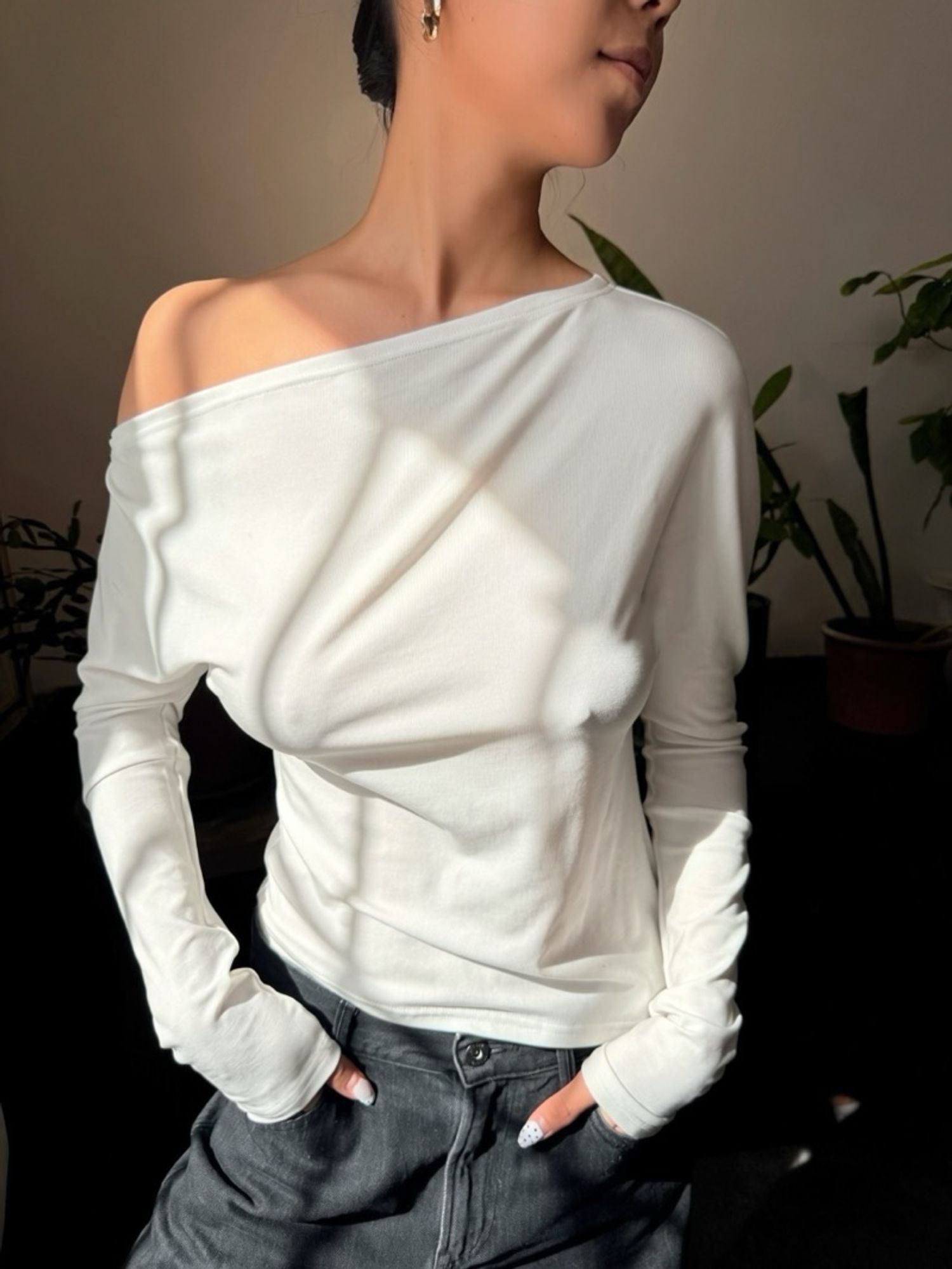 Lyocell Loose off shoulder top