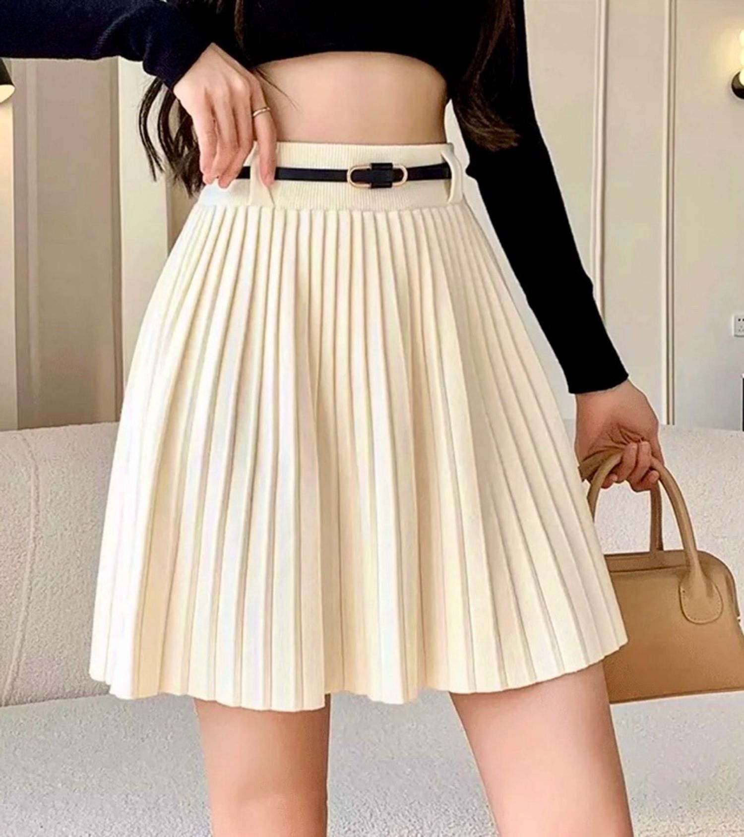 Бүстэй ноосон юбка