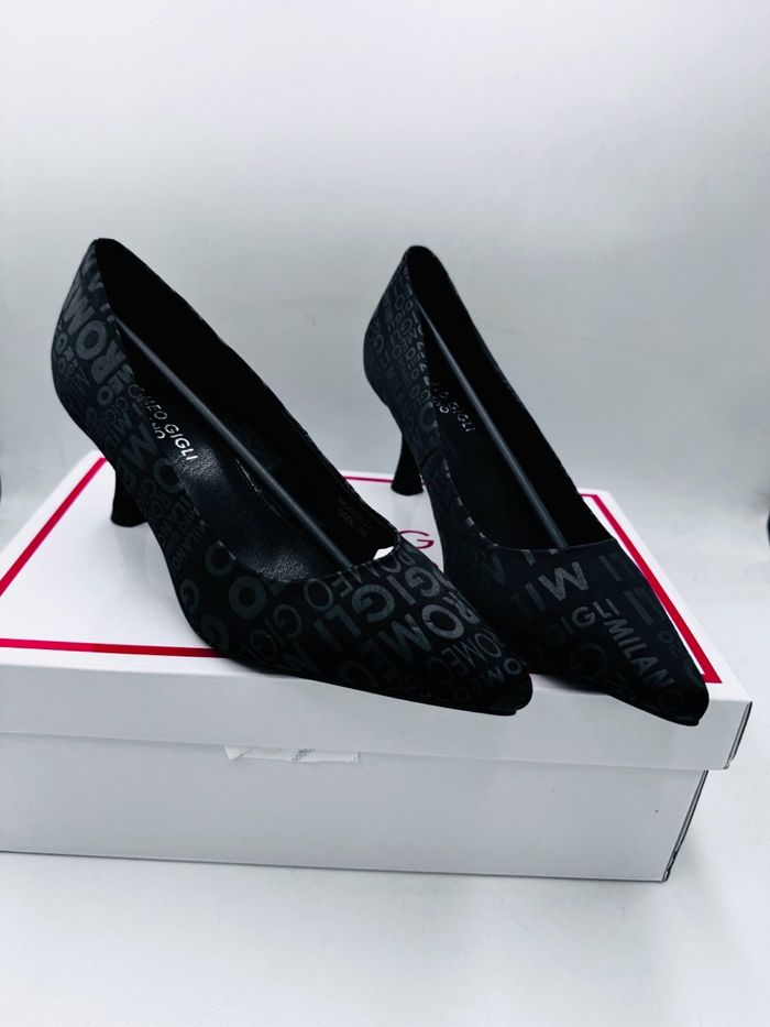 Итали арьсан туфль