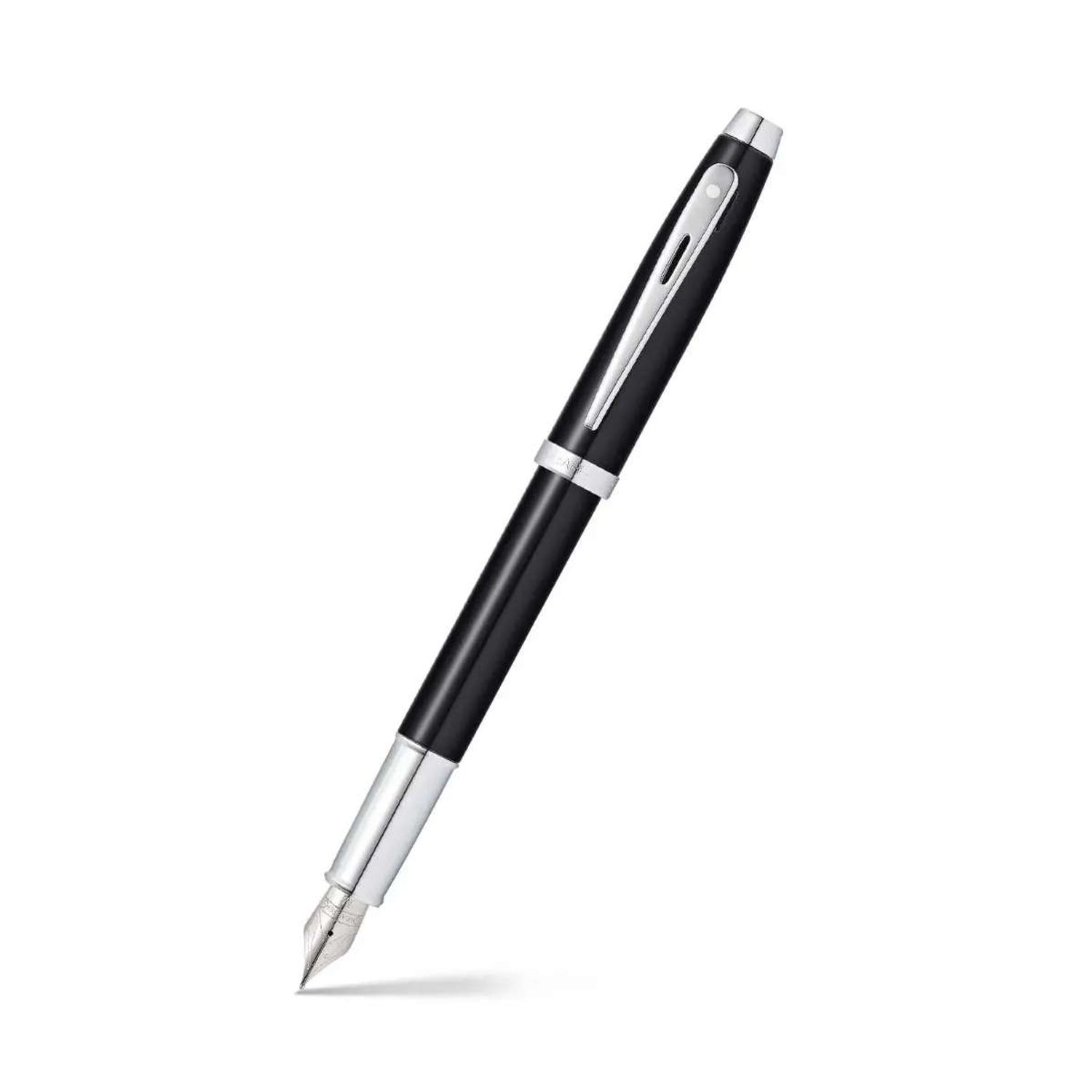 Sheaffer® 100 Glossy Black Lacquer Fountain Pen Medium