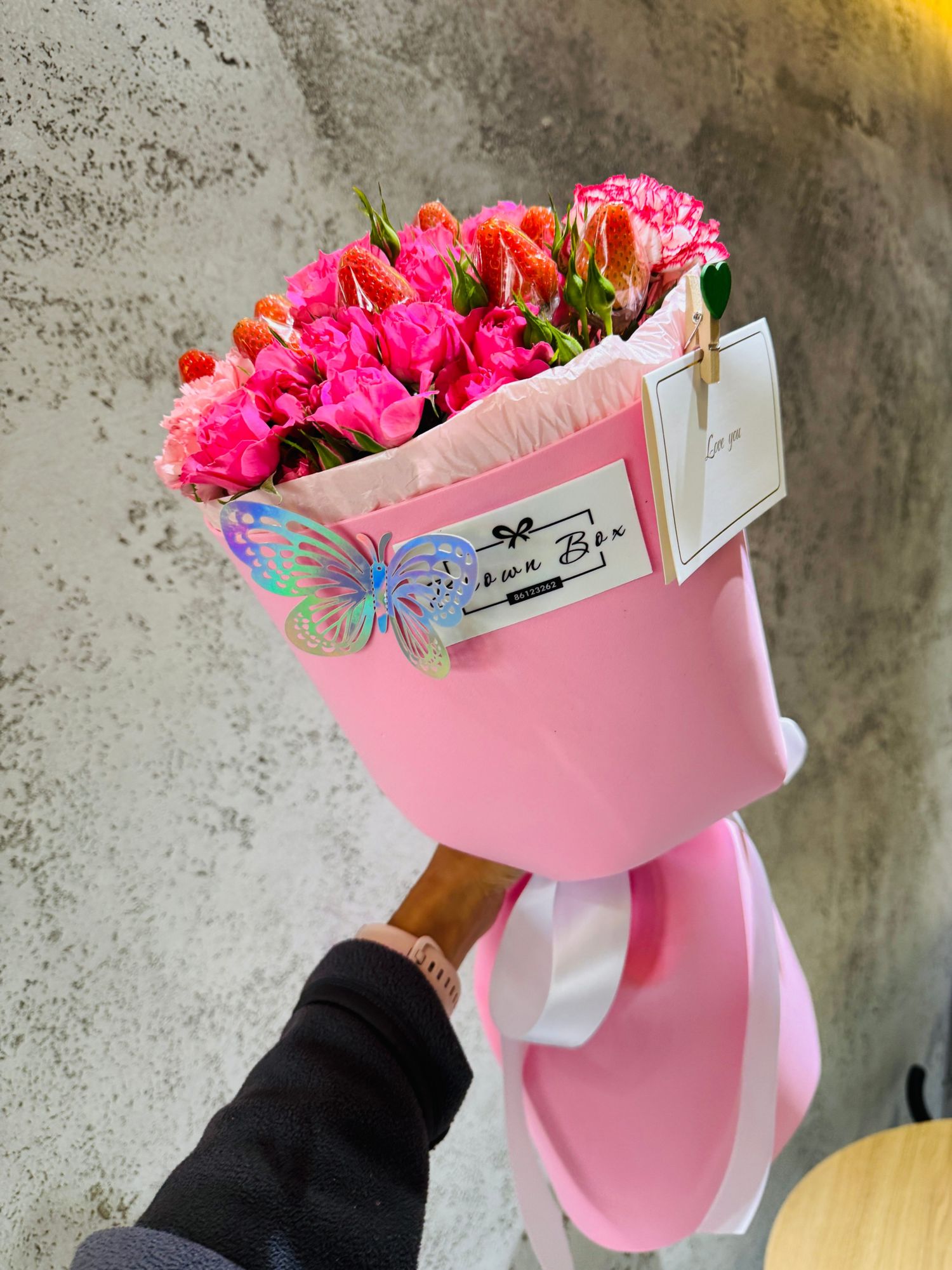 Мини сарнайтай гүзээлзгэнэ