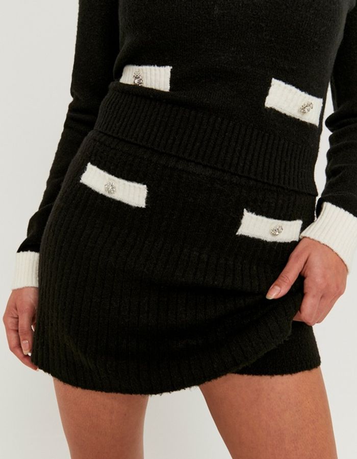 Black Knitted Skirt with Contrast Details