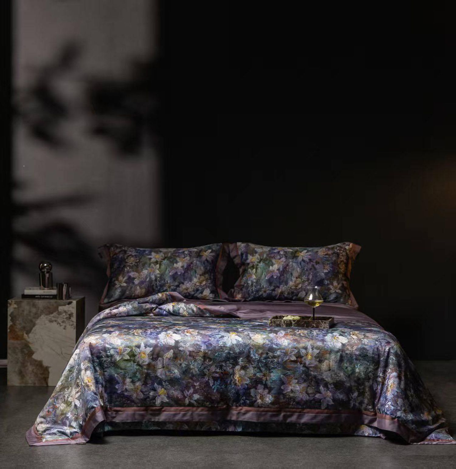  Бэлэгний хайрцагтай тансаг зөөлөн сатин даавуун материалтай 4 хос