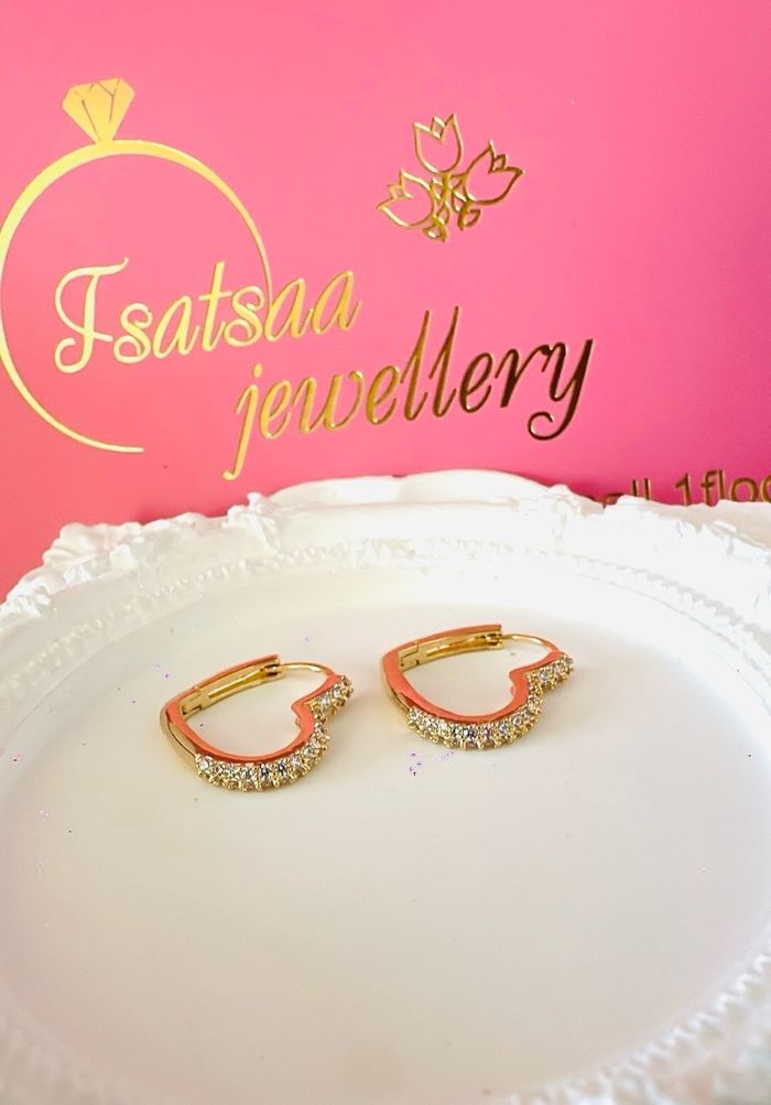 Зүрхэн ээмэг