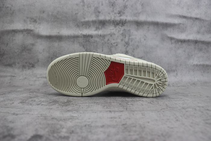 Nike SB Dunk Low City of Love Light Bone