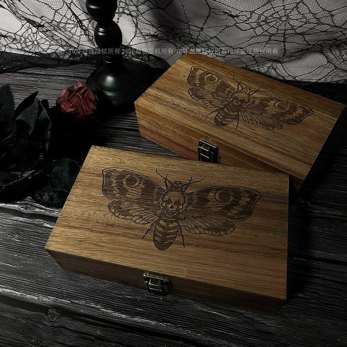 Darkling Vampst8re | Модон хайрцаг