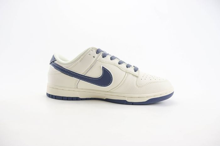  Nike SB Dunk Low x NIKE 06 