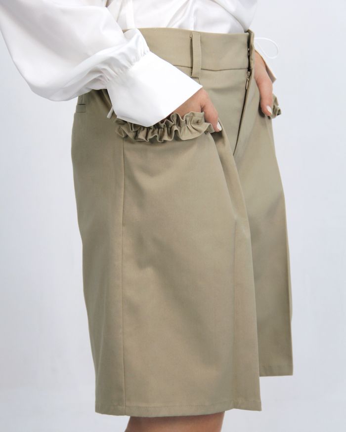 Frill Pocket Bermuda Shorts