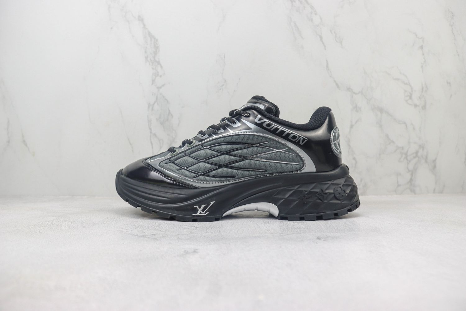 Louis Vuitton LV Discovery Lace Up «Black»