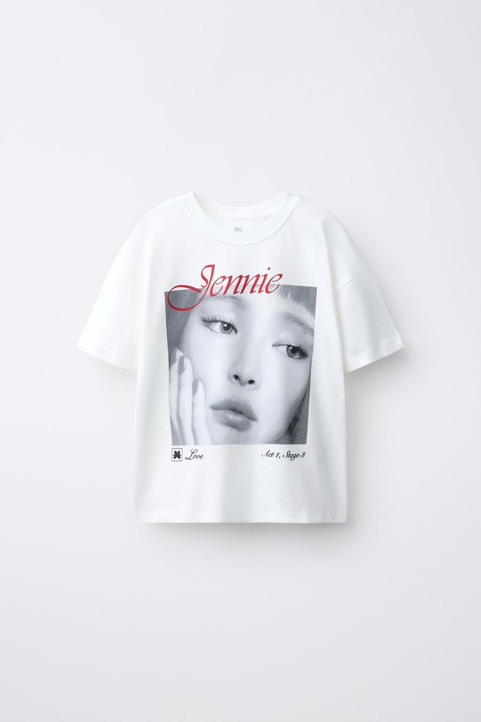 ZARA x JENNIE футболка