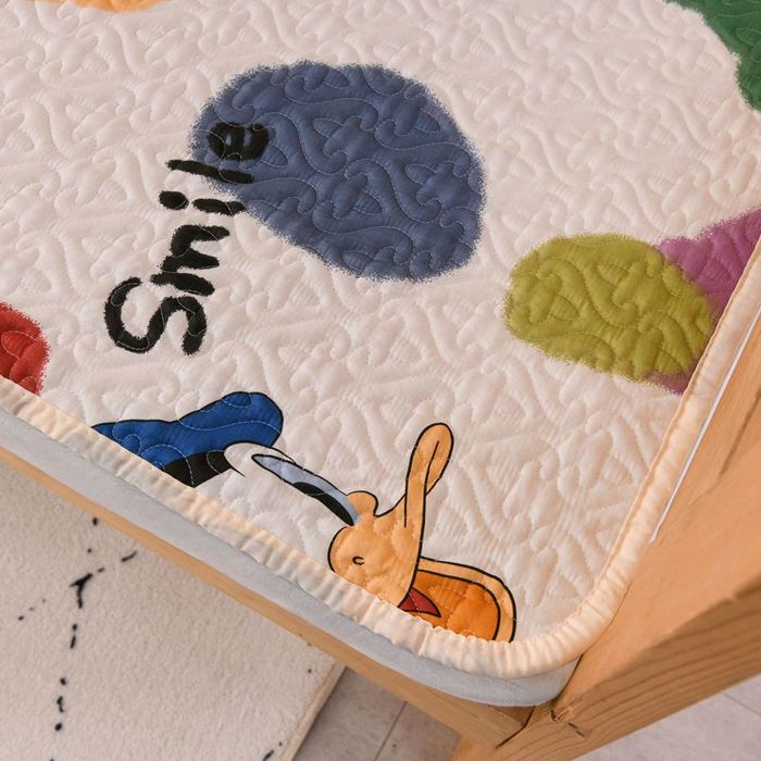 Хүүхдийн орны бүтээлэг