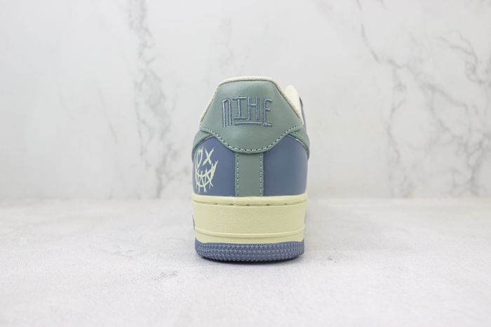 Nike Air Force 1 07 Low 413