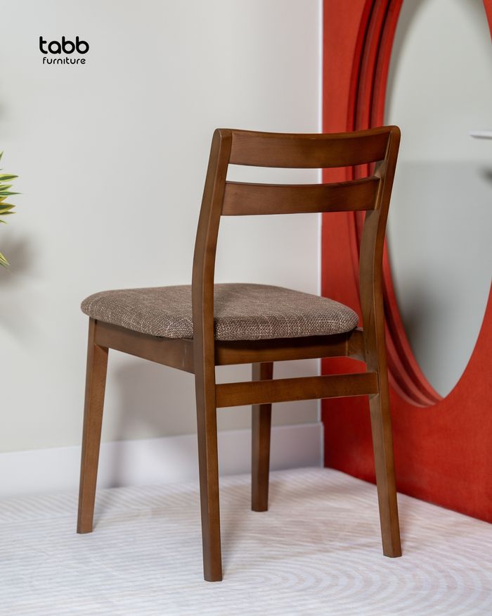 MINIMAL CHAIR