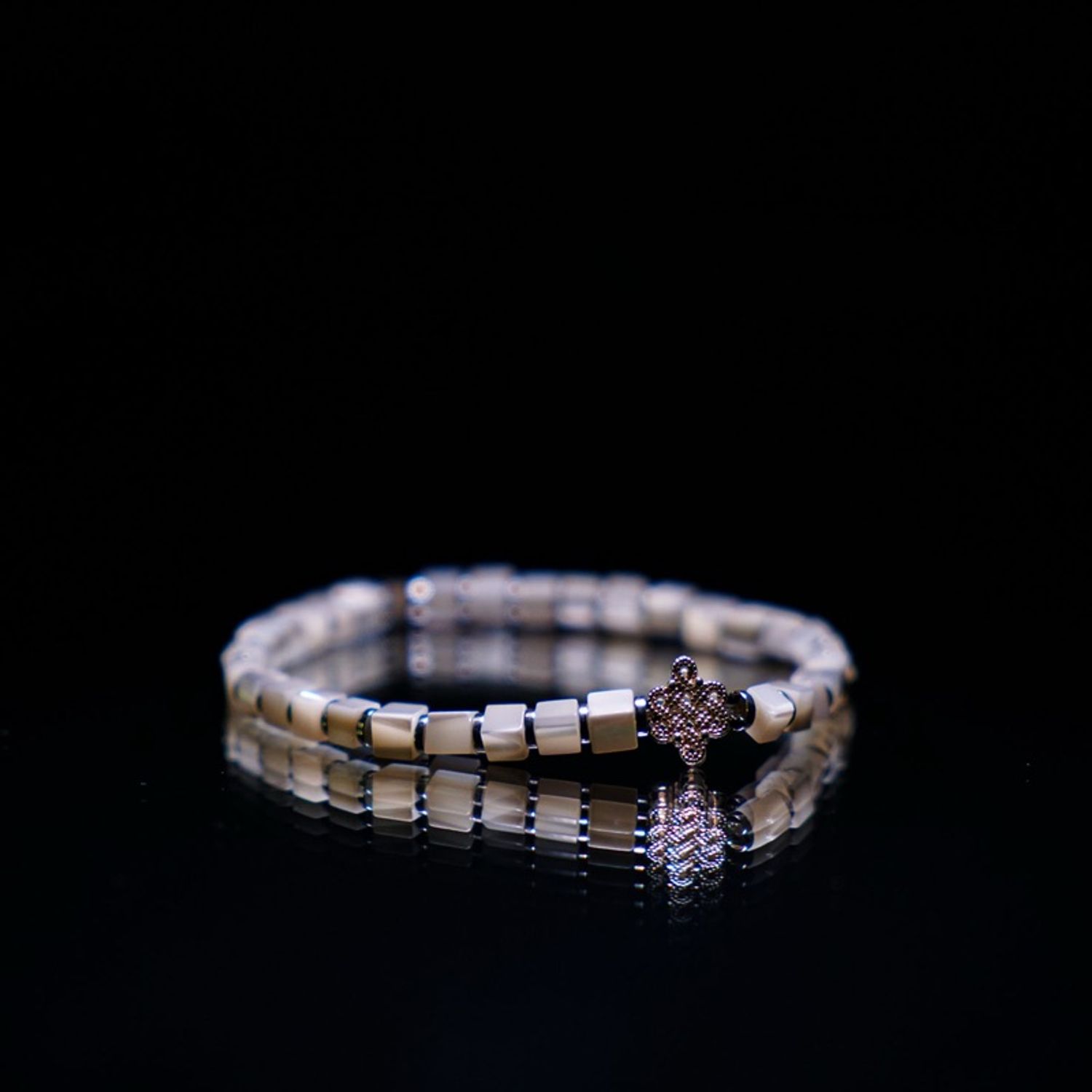 Mother of pearl bracelet