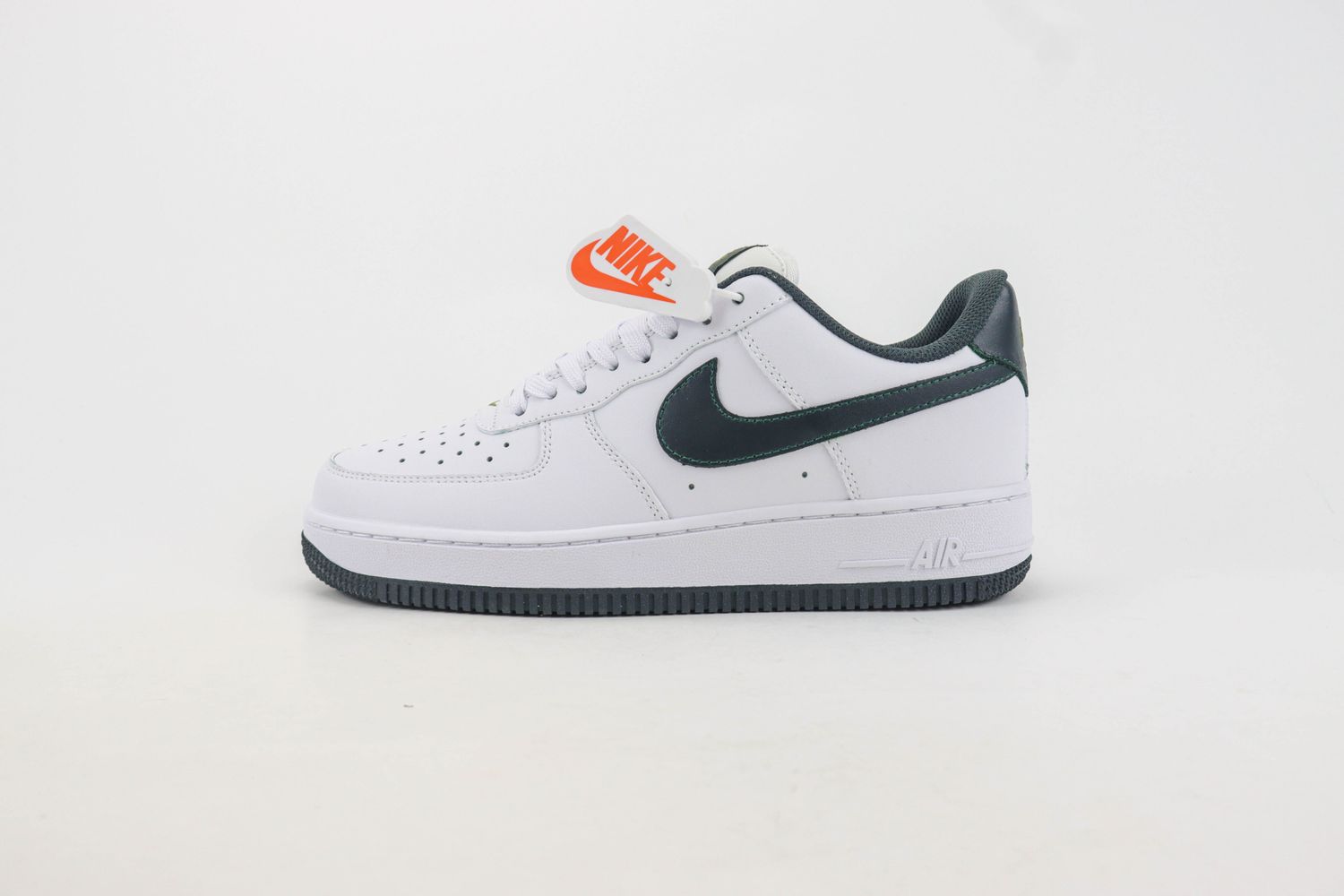  Nike Air Force 1 Low 204