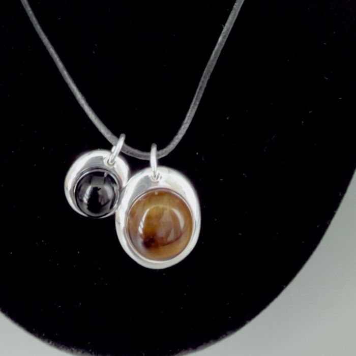 Барын нүд, хар мана зүүлт