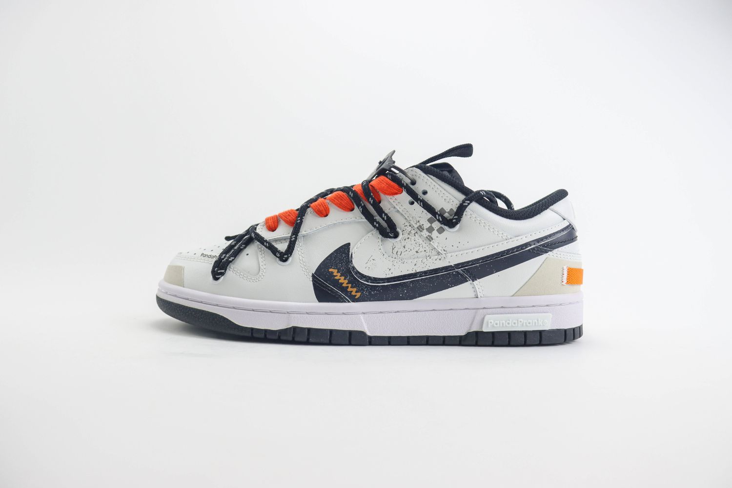 Nike SB Dunk Low 50