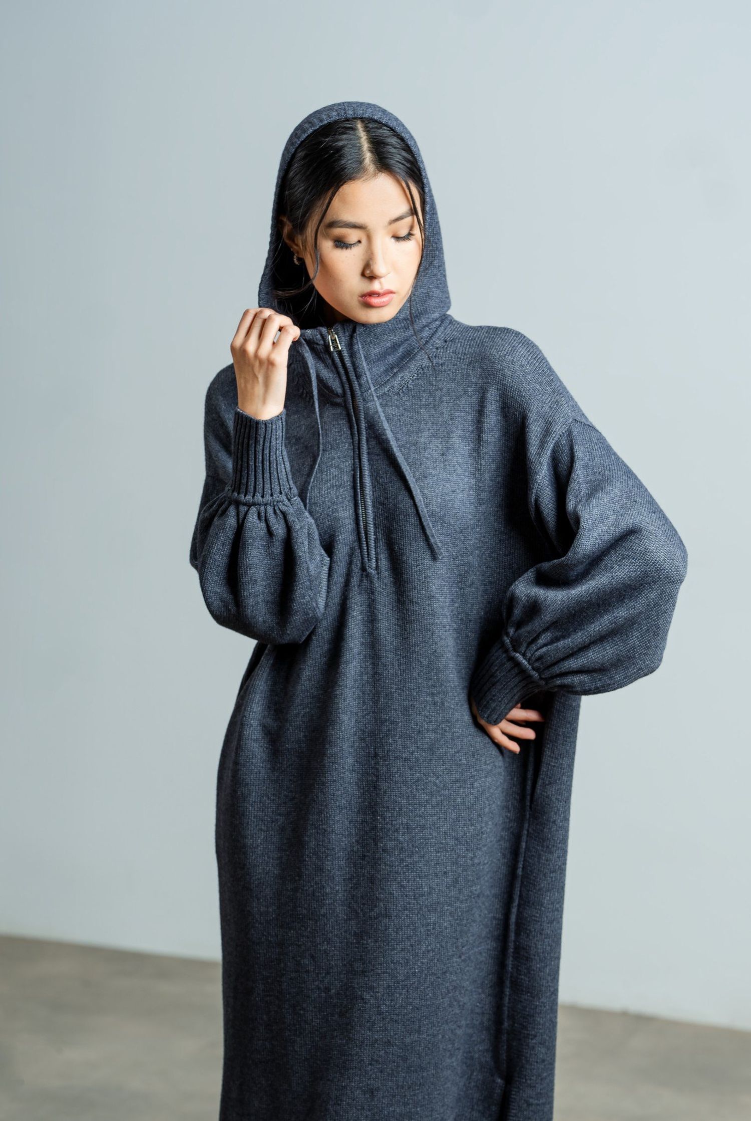 Knitted long hoodie