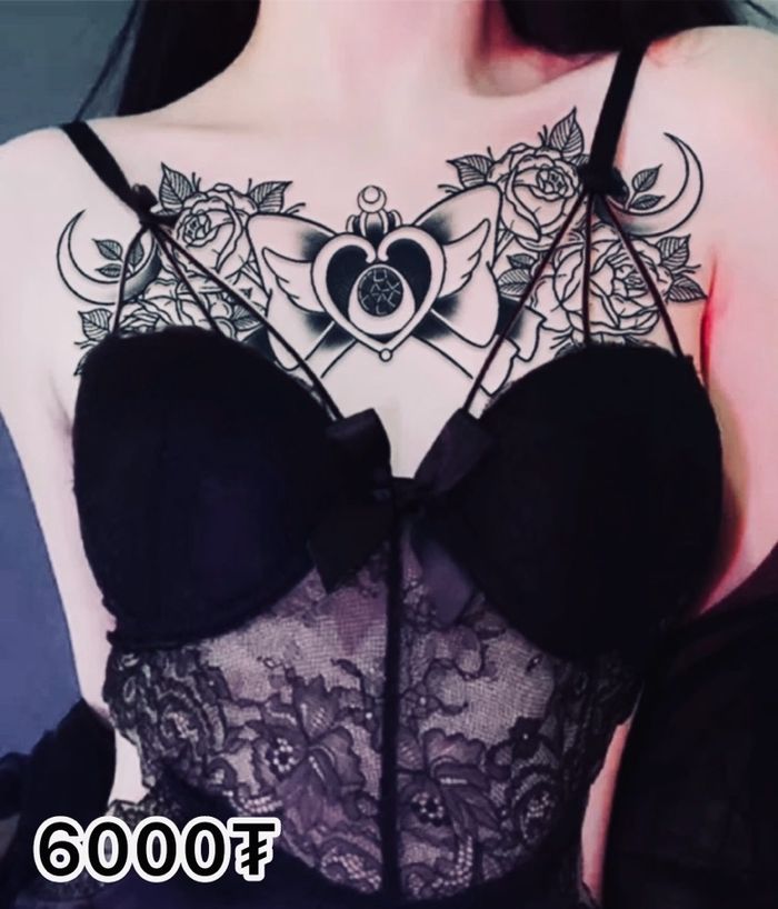 Эмэгтэй цээж бүтэн #1