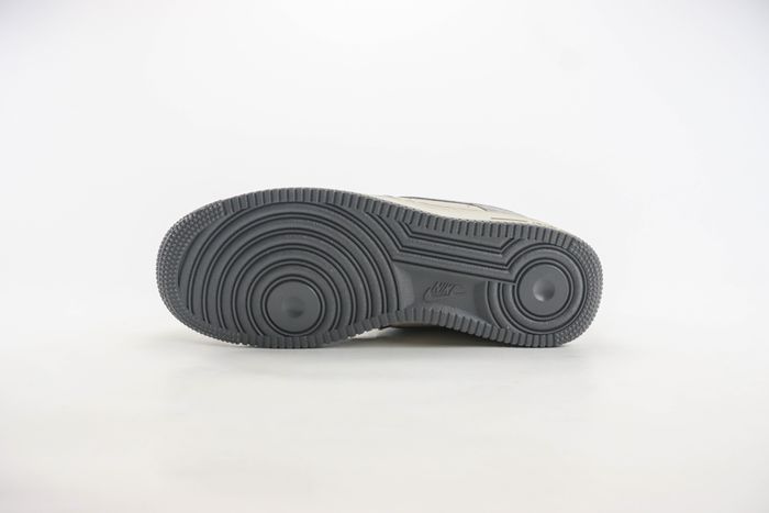 Nike Air Force 1 07 Low Wolf Grey White 
