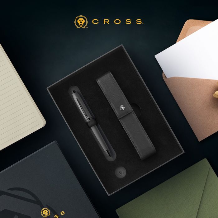 Classic Black Leather Magnetic Single Pen Case Gift Bundle