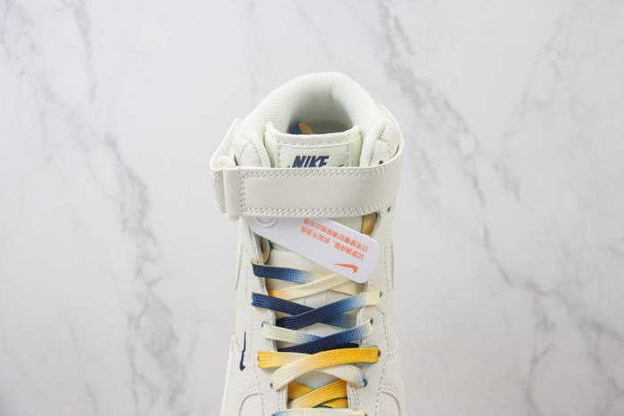 Nike Air Force 1 Mid