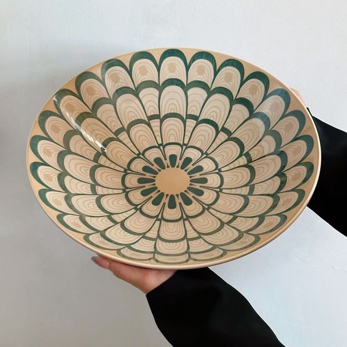 Хоолны том таваг