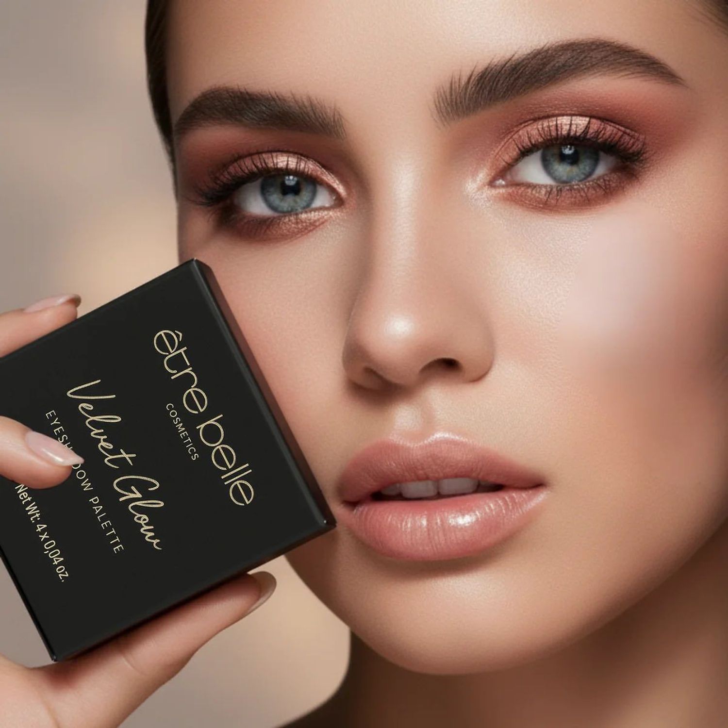 Velvet Glow Eyeshadow Palette