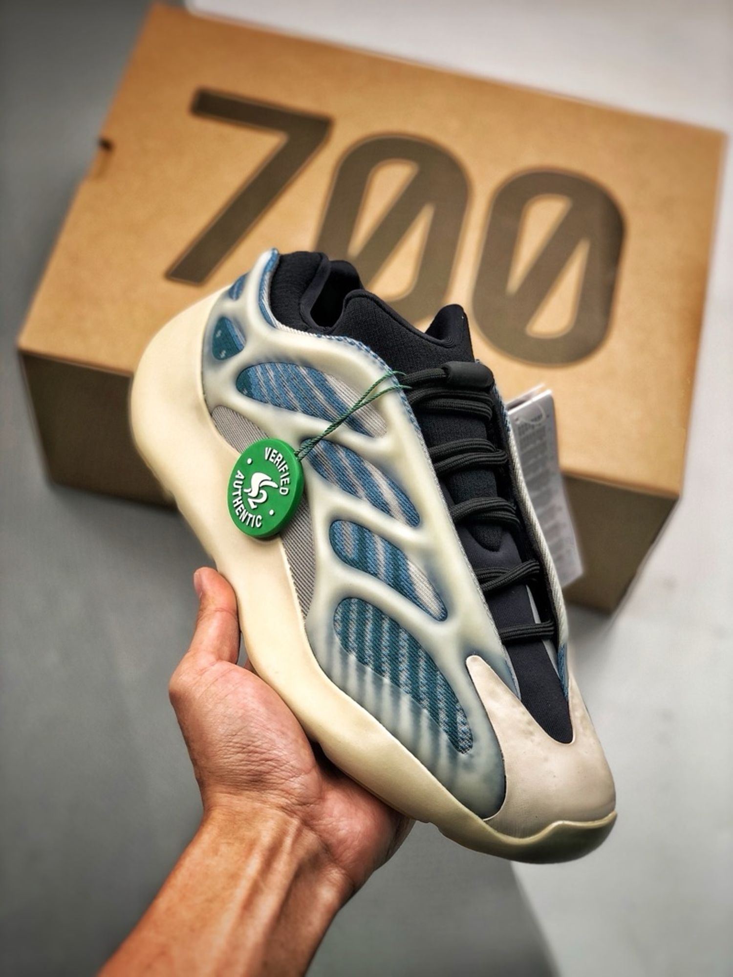 YEEZY 700 V3 "Kyanite"
