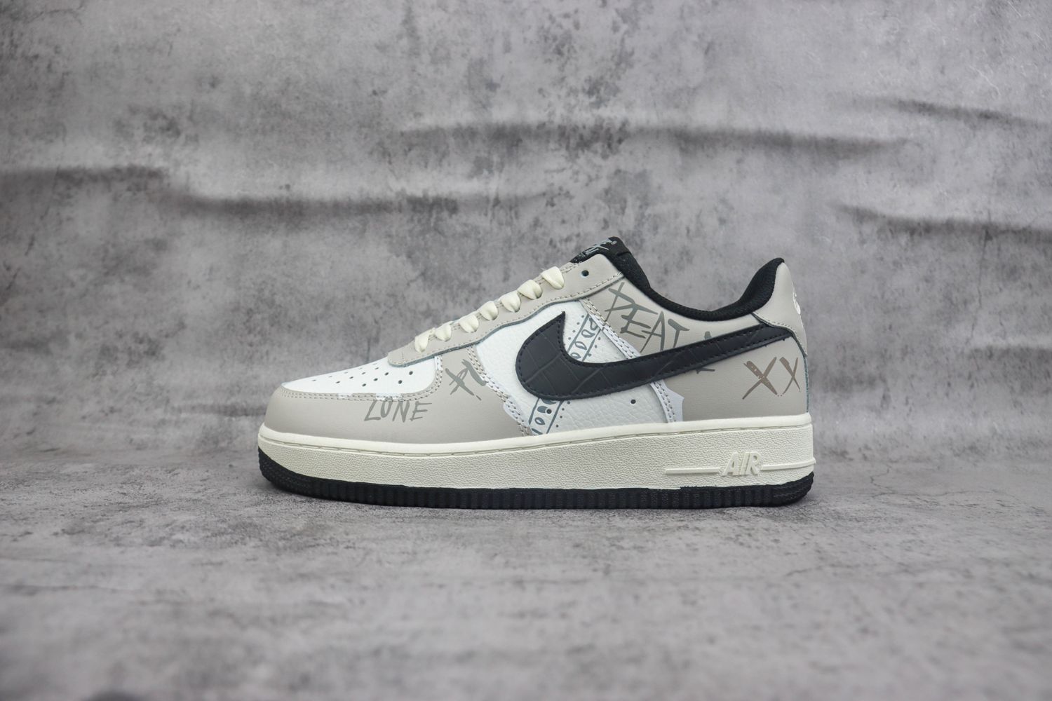Nike Air Force 1 Low 354