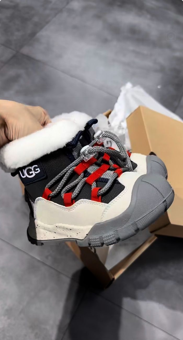 UGG Blue Foam