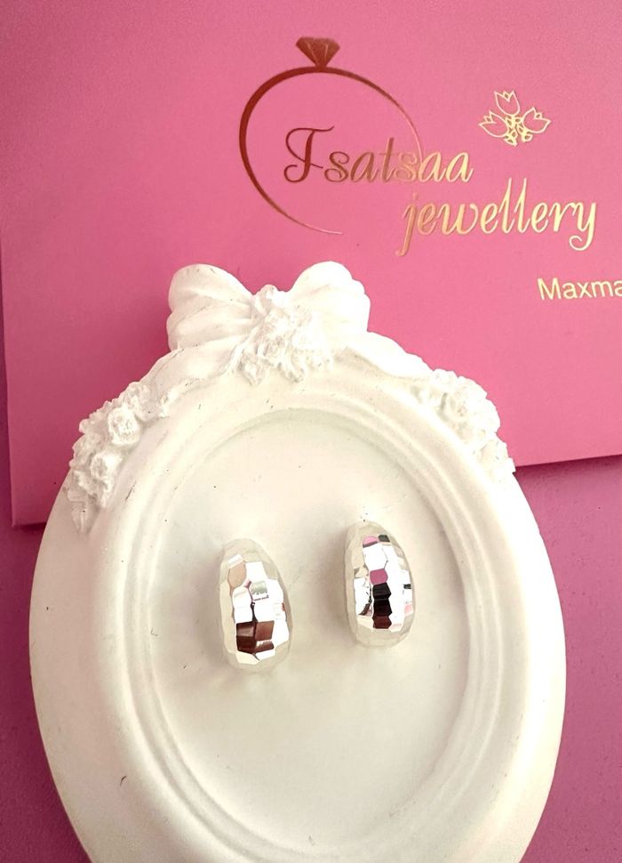 Гоёлын ээмэг