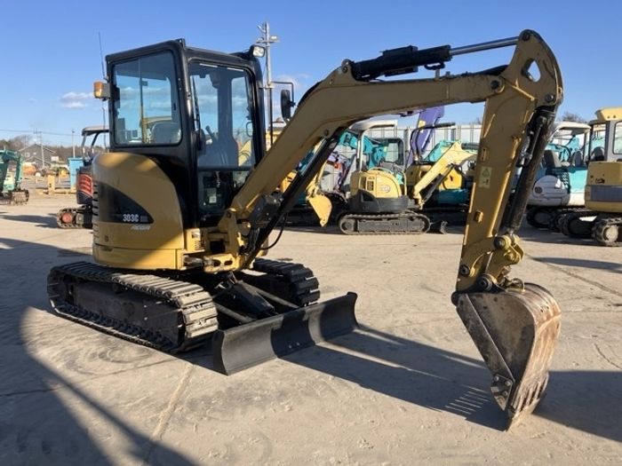 CAT 303