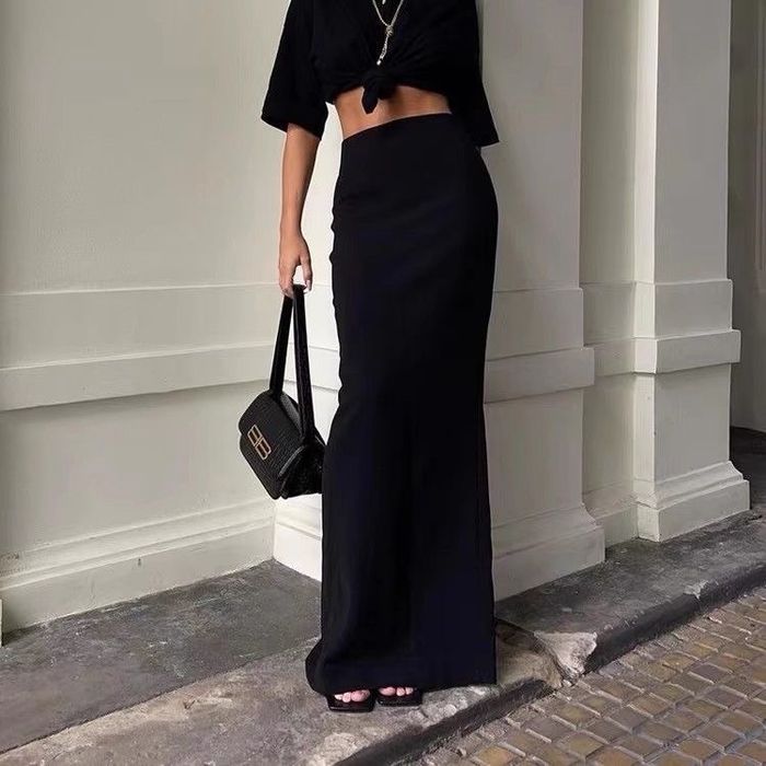 long skirt
