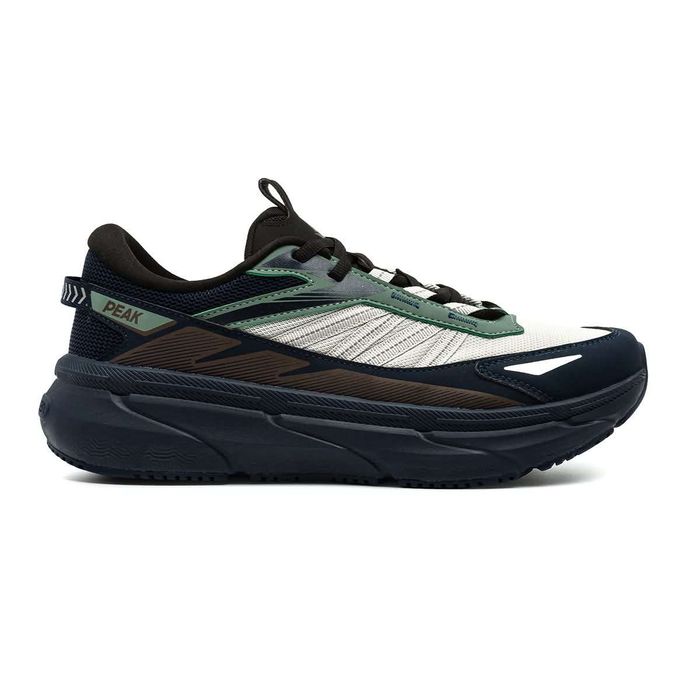 CROSS TRAINNING SHOES
