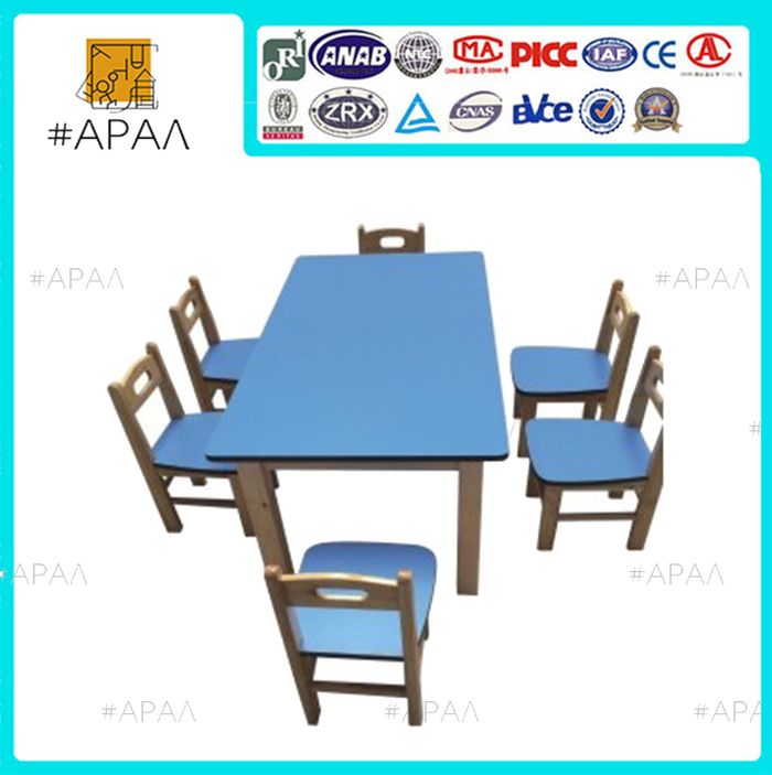 Сандал, ширээ