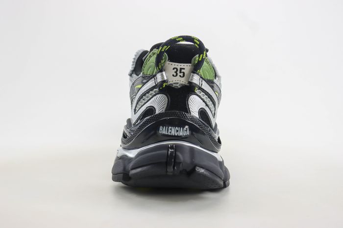  BALENCIAGA Runner 2.0