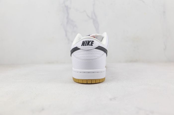 Nike SB Offers a White Dunk Low Variant to "Orange Label"