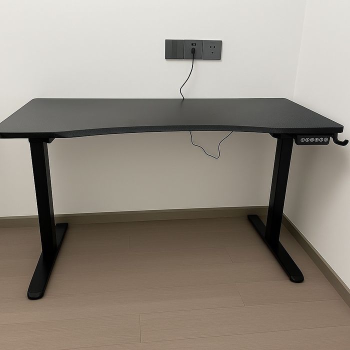 automatic desk (black)